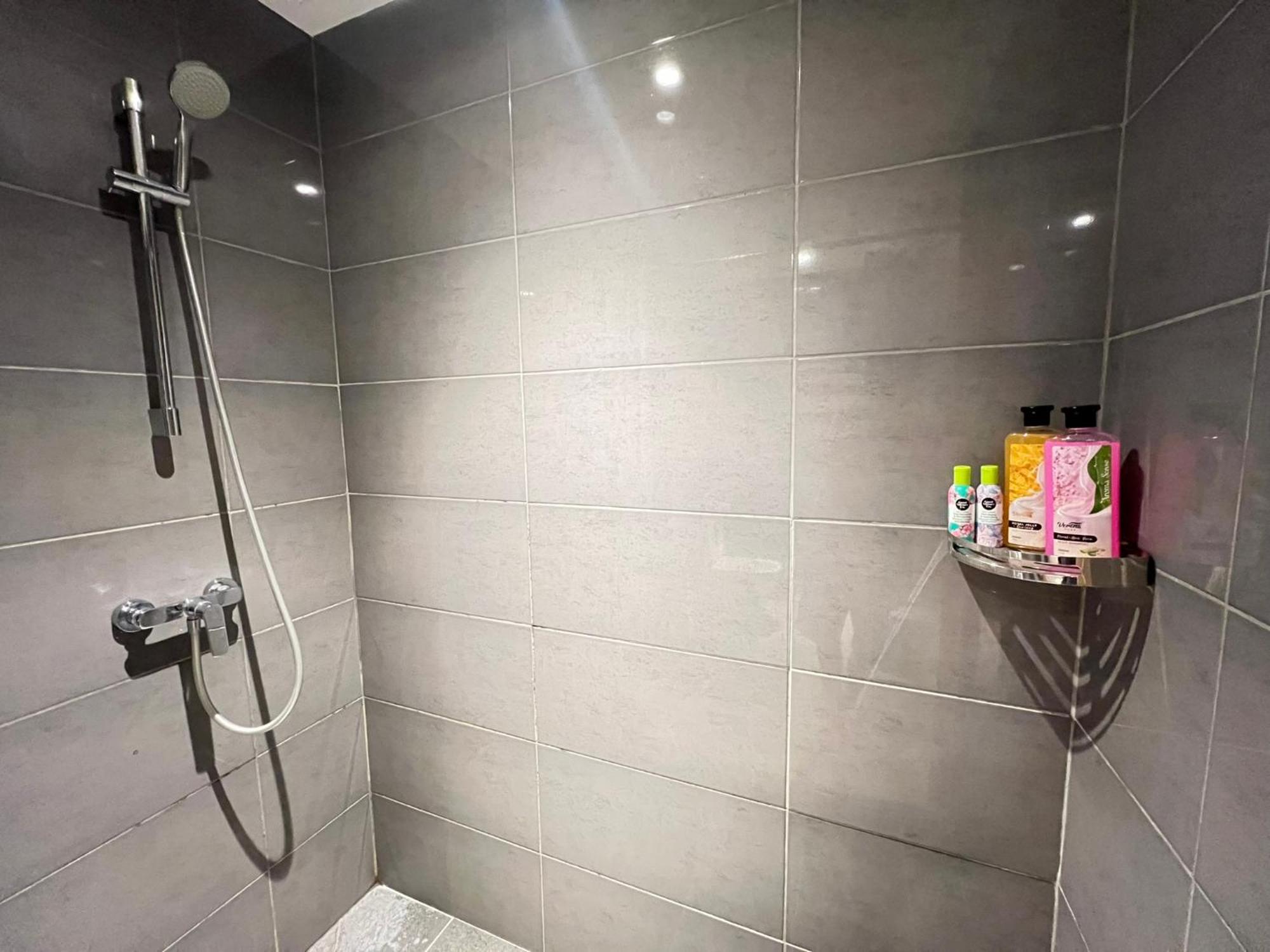Oceanbay2 Seaview 6Pax Studio Netflix A-18-12 Куантан Екстер'єр фото